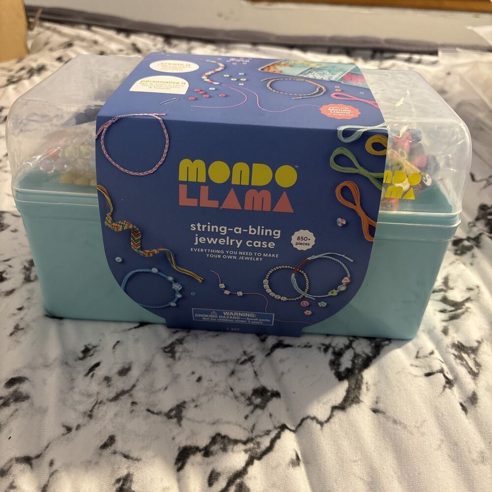 Mondo Llama String A Bling Jewelry Kit with Case New